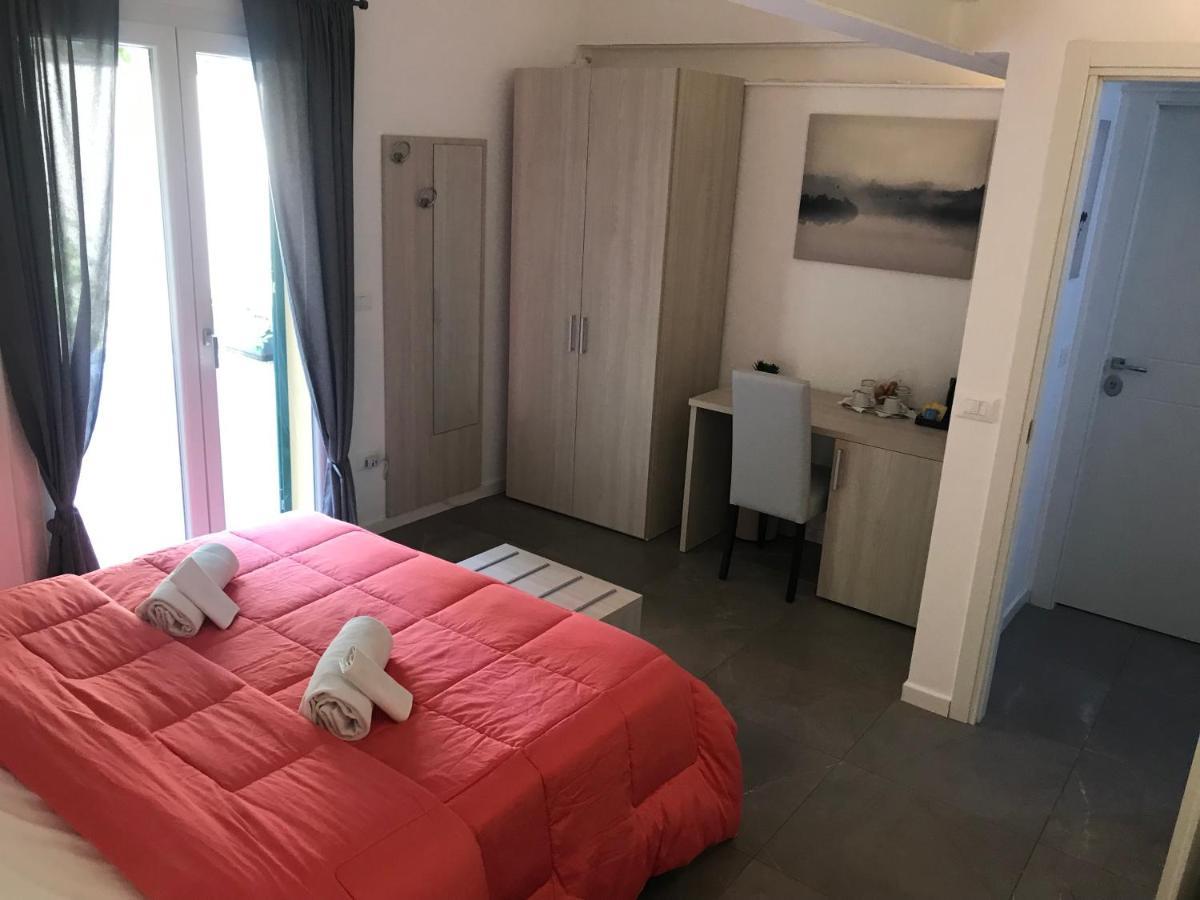 La Corte Del Sant'Orsola Rooms Bologna Eksteriør billede